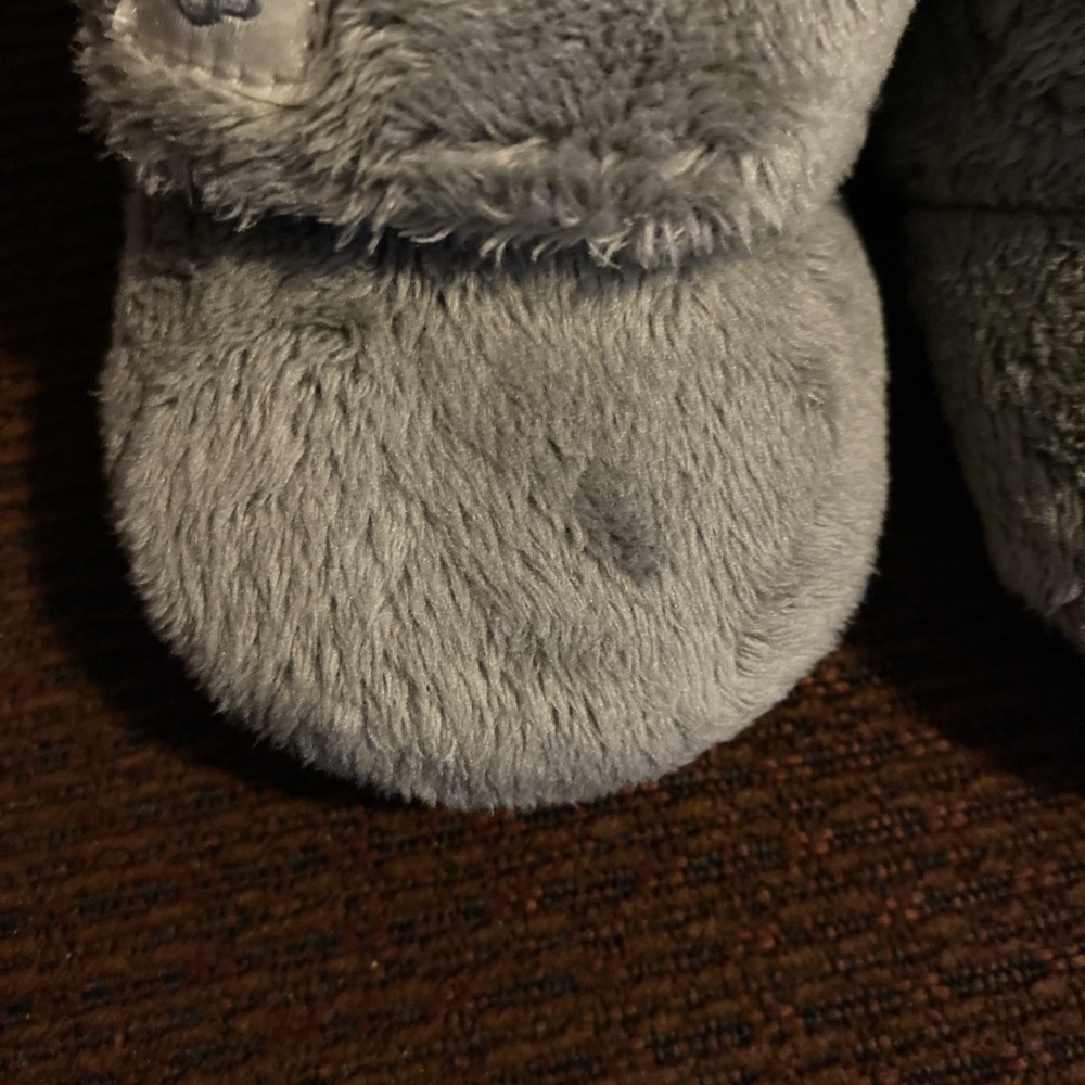 Uggs Infant Bixbee Booties Furry‎ Gray Boots Size 4/5 EUC - Picture 5 of 16